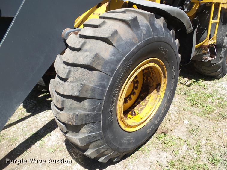 image for item EM9759 2006 John Deere 544J High Lift wheel loader