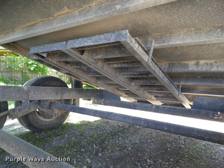 image for item EM9761 2018 Doolittle dump trailer