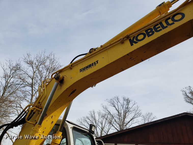 image for item EN9861 2005 Kobelco SK135SRLC-1E excavator