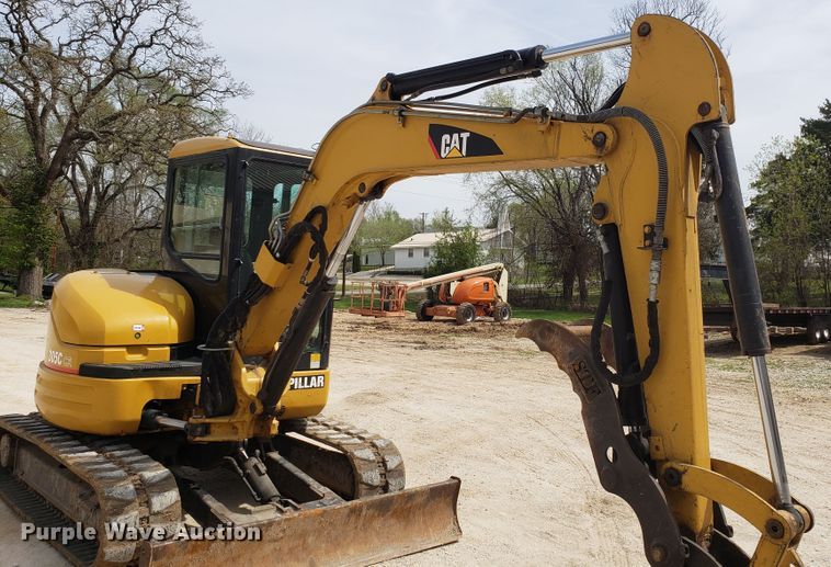 image for item EN9864 2003 Caterpillar 305C CR mini excavator