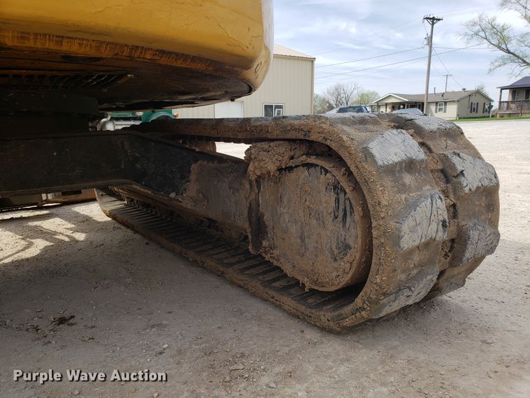 image for item EN9864 2003 Caterpillar 305C CR mini excavator