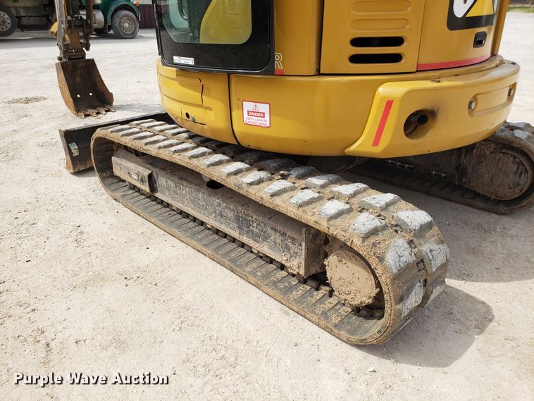 image for item EN9864 2003 Caterpillar 305C CR mini excavator
