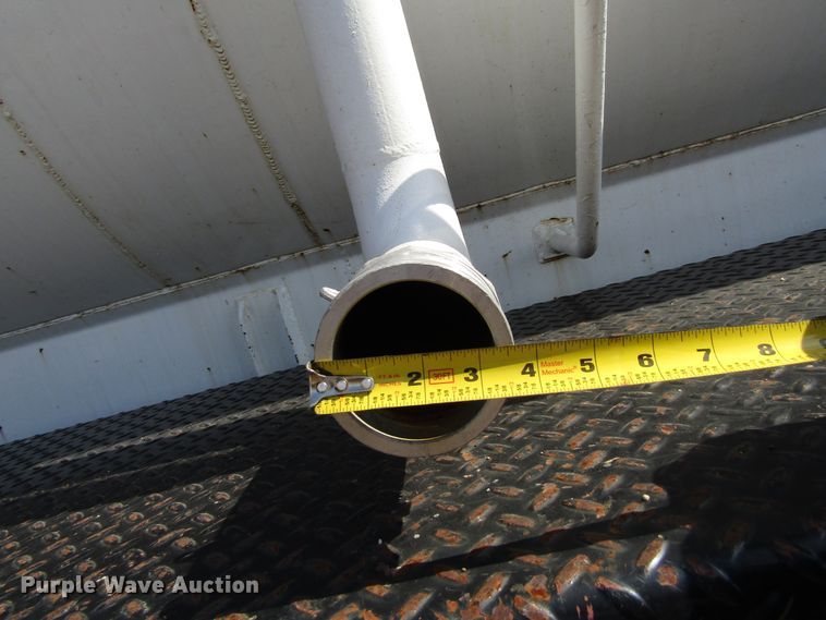 image for item EU9687 1991 Mack CH613 tank truck