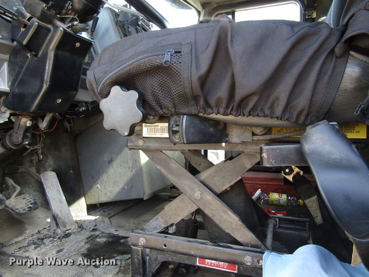 image for item EU9687 1991 Mack CH613 tank truck