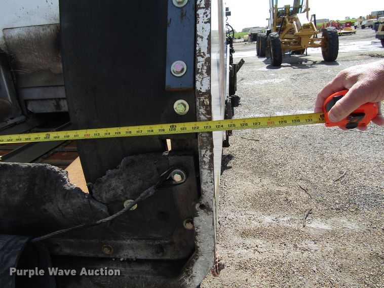 image for item EU9688 2011 Roadtec RP195 paver