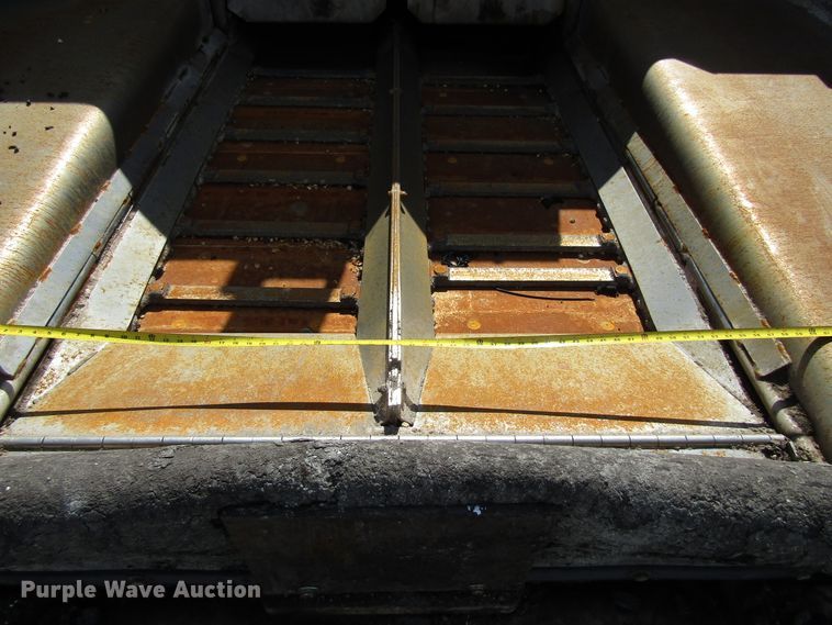 image for item EU9688 2011 Roadtec RP195 paver