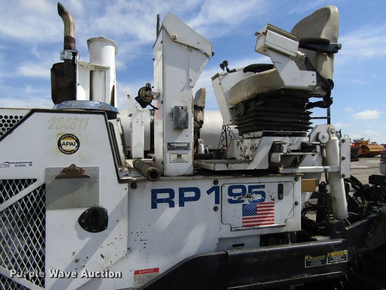 image for item EU9688 2011 Roadtec RP195 paver