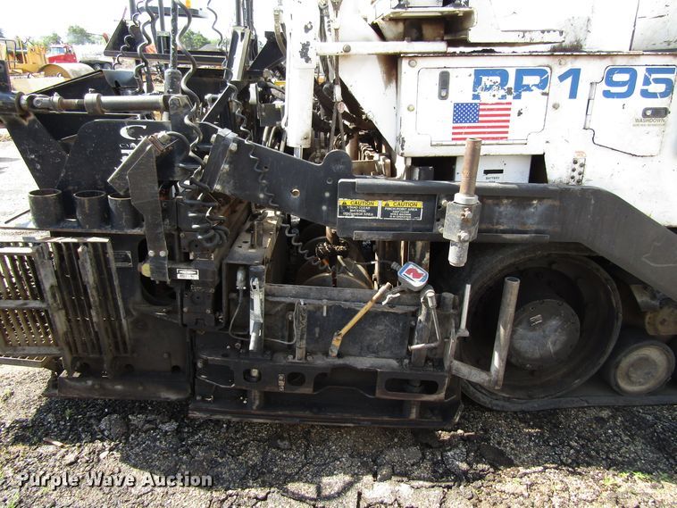 image for item EU9688 2011 Roadtec RP195 paver