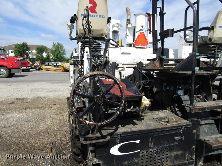 image for item EU9688 2011 Roadtec RP195 paver