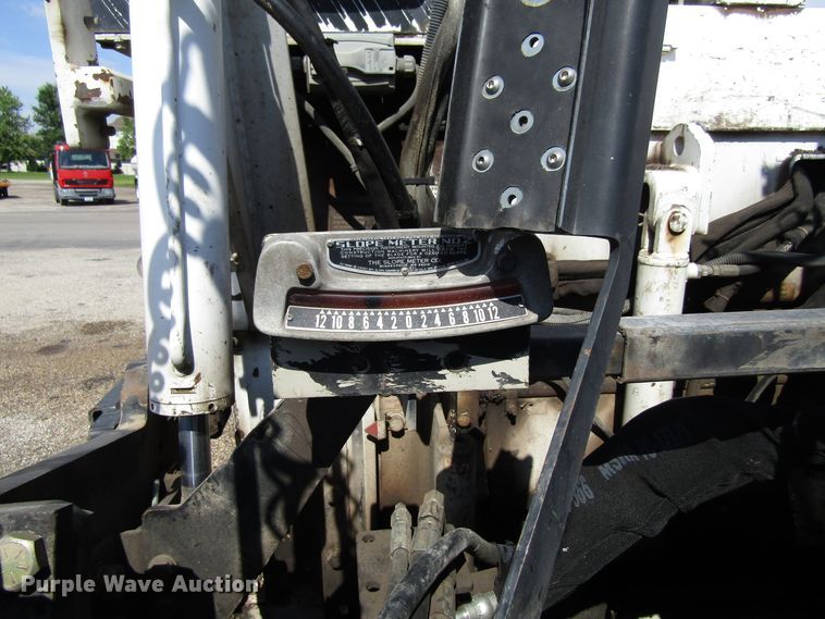 image for item EU9688 2011 Roadtec RP195 paver