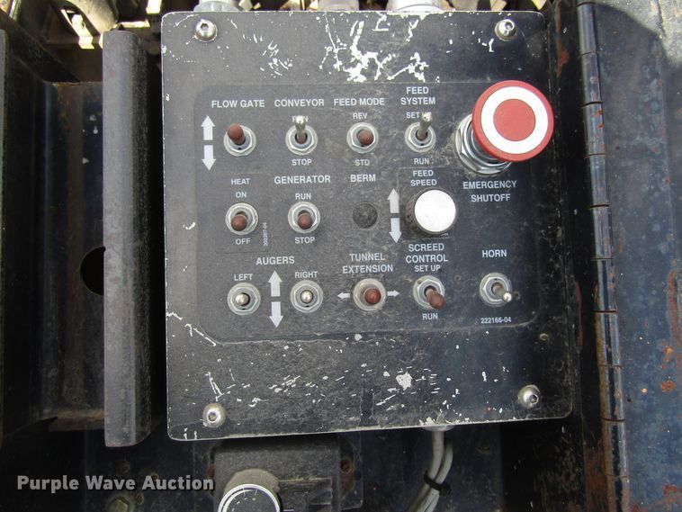 image for item EU9688 2011 Roadtec RP195 paver