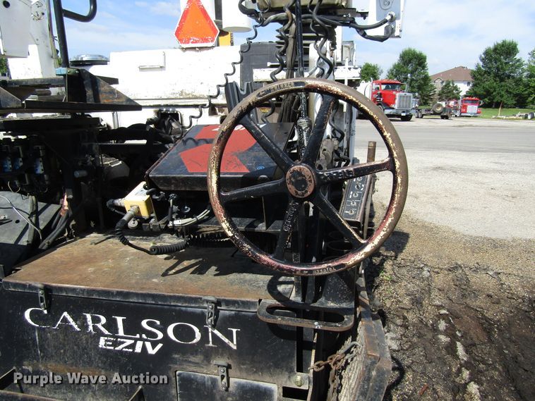 image for item EU9688 2011 Roadtec RP195 paver