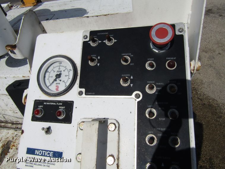 image for item EU9688 2011 Roadtec RP195 paver