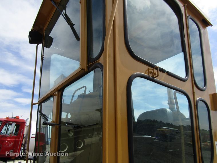 image for item EU9689 1979 Caterpillar 120G motor grader