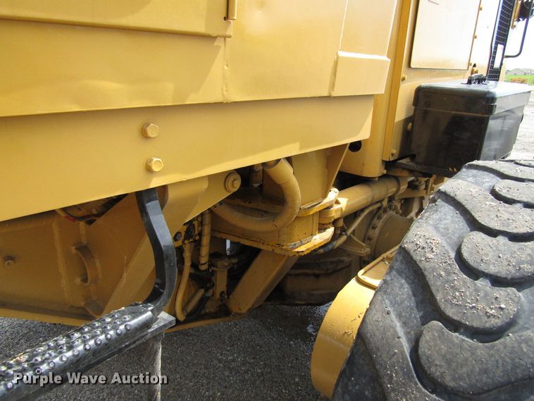 image for item EU9689 1979 Caterpillar 120G motor grader