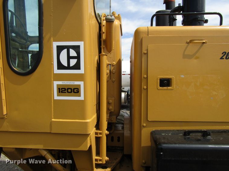 image for item EU9689 1979 Caterpillar 120G motor grader