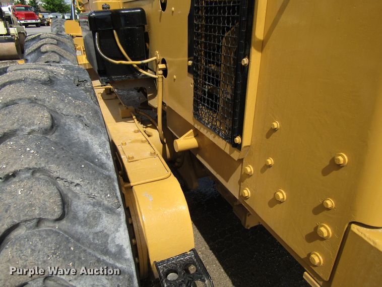 image for item EU9689 1979 Caterpillar 120G motor grader