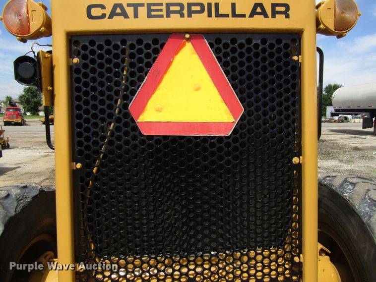 image for item EU9689 1979 Caterpillar 120G motor grader