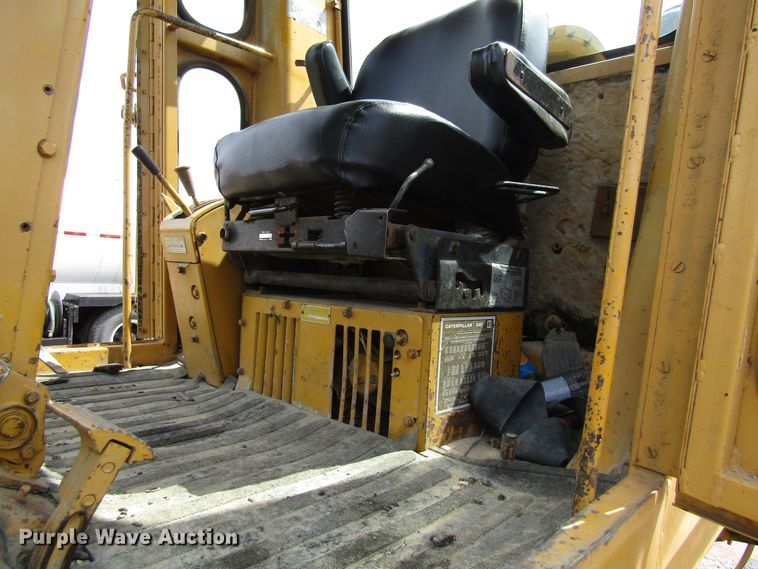 image for item EU9689 1979 Caterpillar 120G motor grader