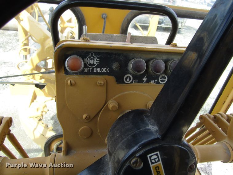image for item EU9689 1979 Caterpillar 120G motor grader
