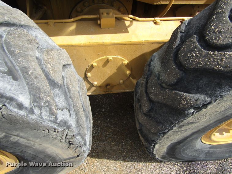 image for item EU9689 1979 Caterpillar 120G motor grader