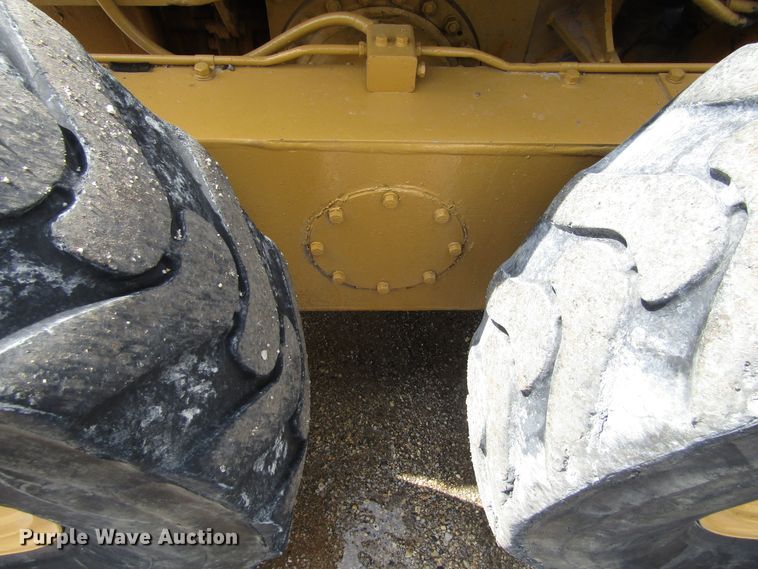 image for item EU9689 1979 Caterpillar 120G motor grader