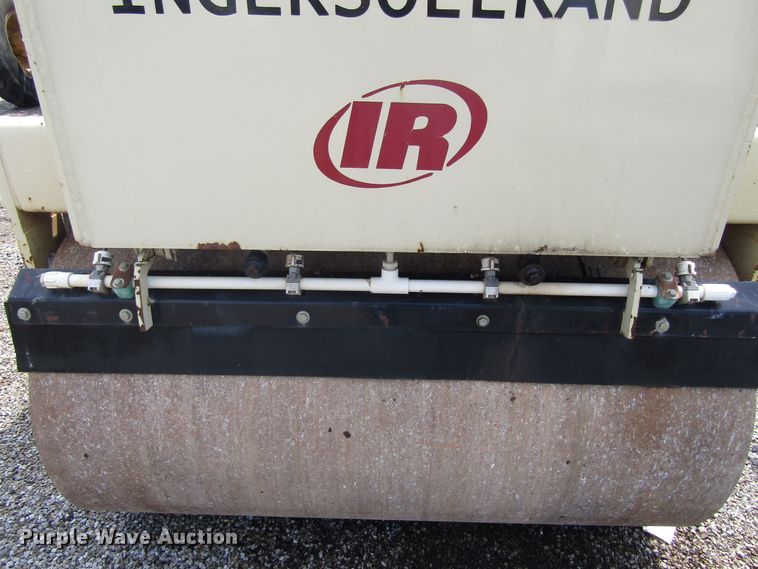 image for item EU9690 1996 Ingersoll Rand DD32 double drum vibratory roller
