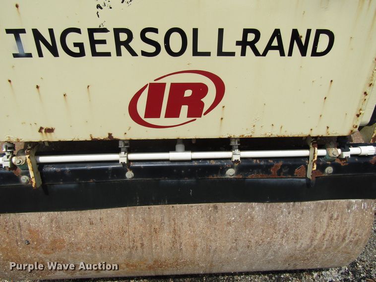 image for item EU9690 1996 Ingersoll Rand DD32 double drum vibratory roller