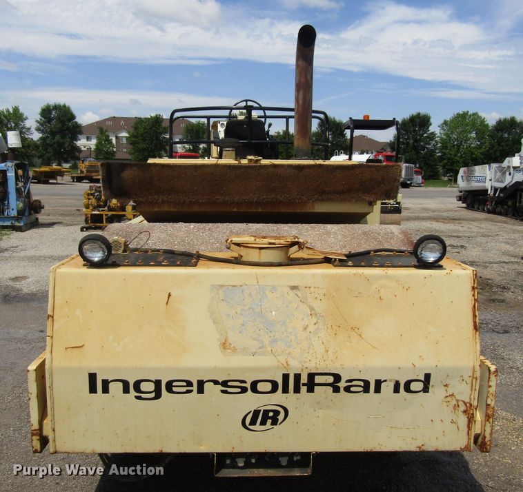image for item EU9692 1992 Ingersoll Rand DD90 double drum vibratory roller