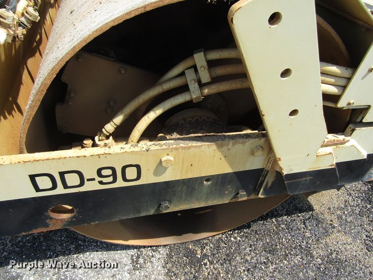 image for item EU9692 1992 Ingersoll Rand DD90 double drum vibratory roller