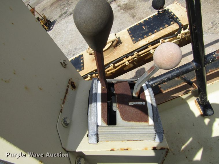 image for item EU9692 1992 Ingersoll Rand DD90 double drum vibratory roller