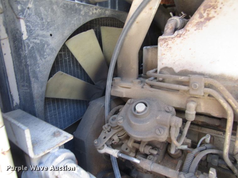 image for item EU9692 1992 Ingersoll Rand DD90 double drum vibratory roller