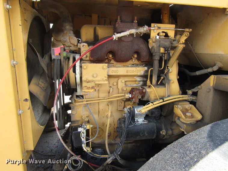 image for item EU9693 1972 Rayco 404B single drum vibratory roller