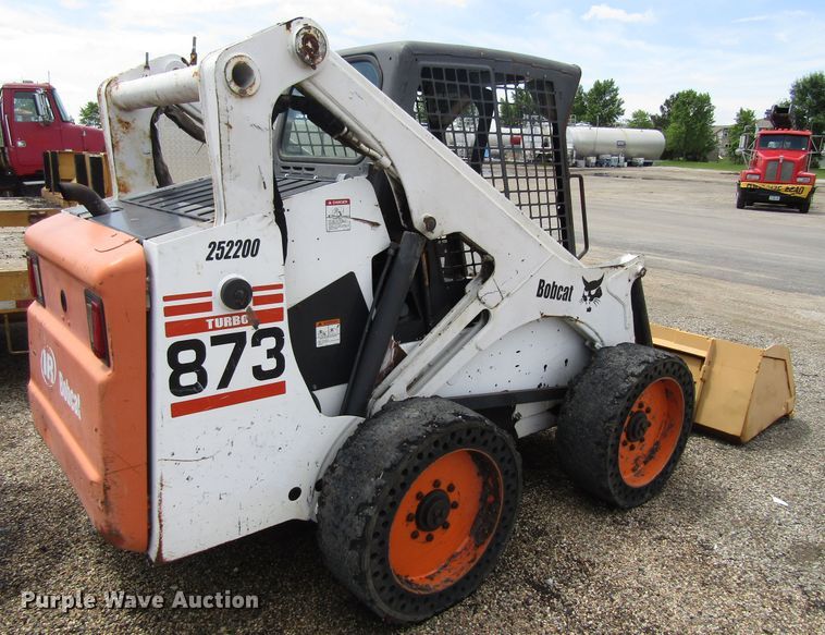image for item EU9694 1999 Bobcat 873 skid steer