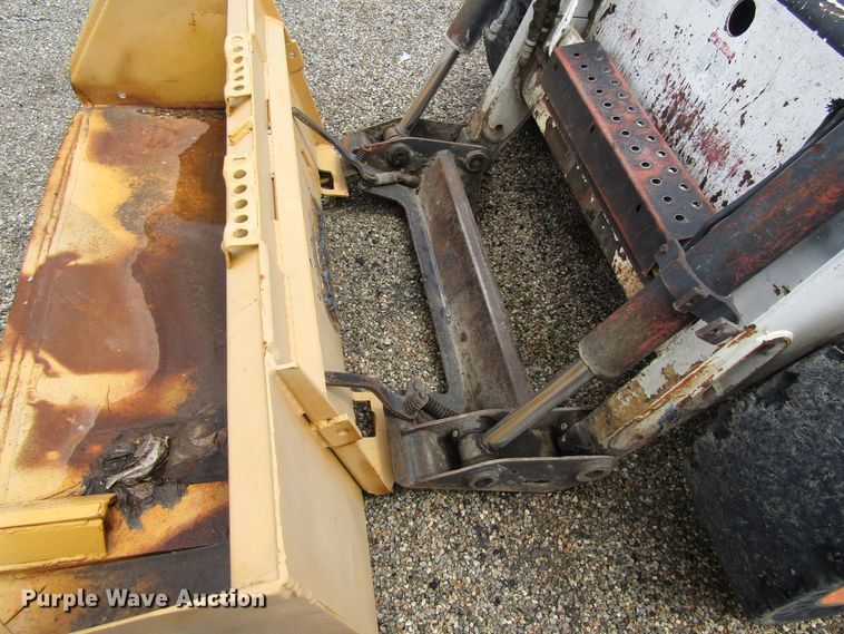 image for item EU9694 1999 Bobcat 873 skid steer