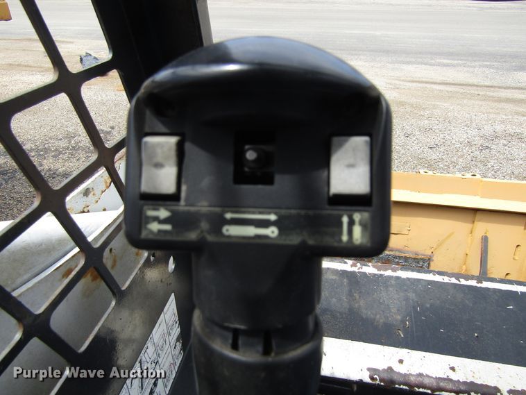 image for item EU9694 1999 Bobcat 873 skid steer