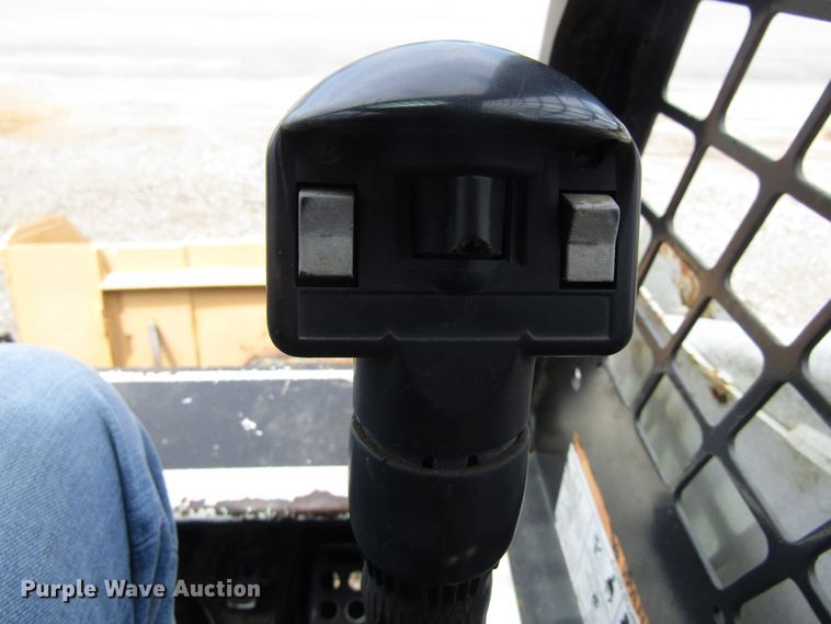 image for item EU9694 1999 Bobcat 873 skid steer