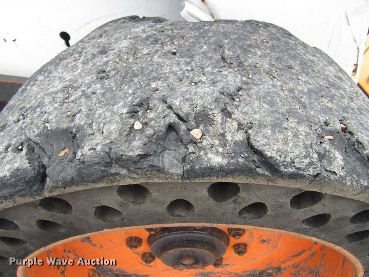 image for item EU9694 1999 Bobcat 873 skid steer