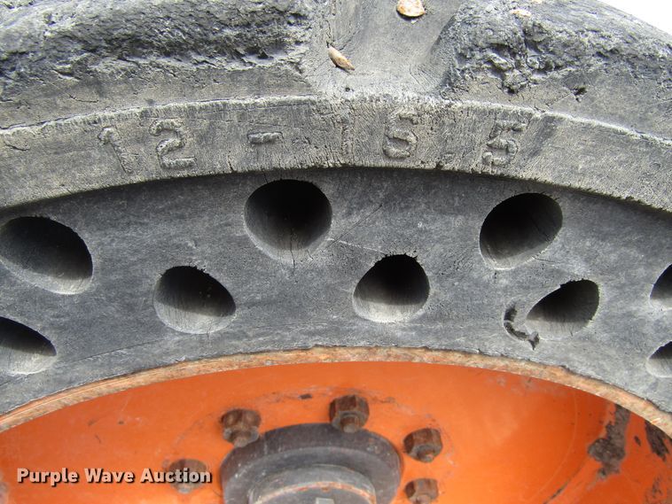 image for item EU9694 1999 Bobcat 873 skid steer