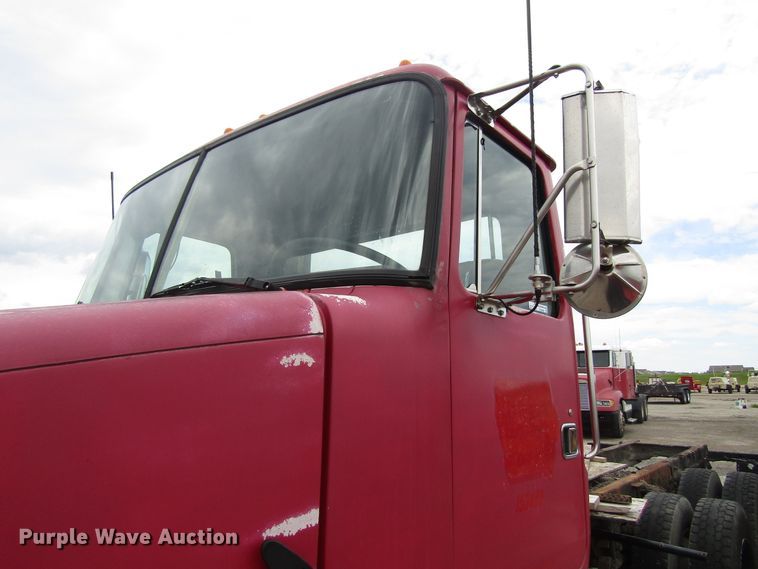 image for item EU9698 1989 White GMC WCA Aero truck cab and chassis