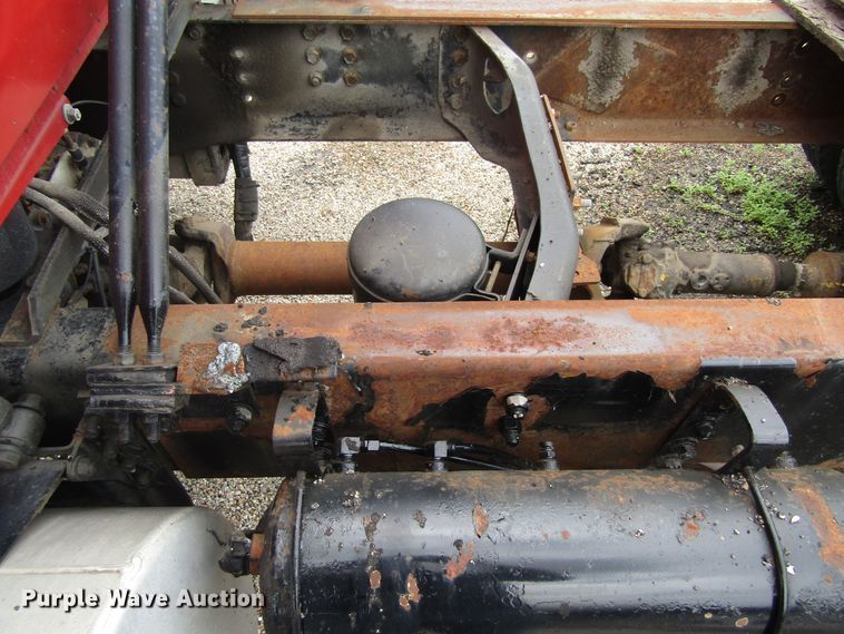 image for item EU9698 1989 White GMC WCA Aero truck cab and chassis