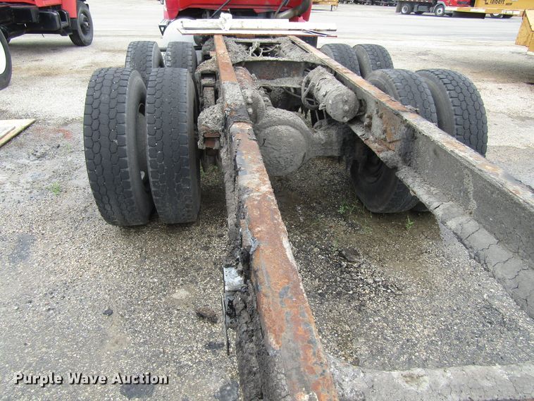 image for item EU9698 1989 White GMC WCA Aero truck cab and chassis