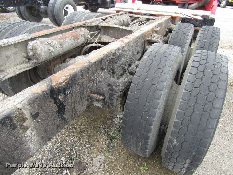 image for item EU9698 1989 White GMC WCA Aero truck cab and chassis