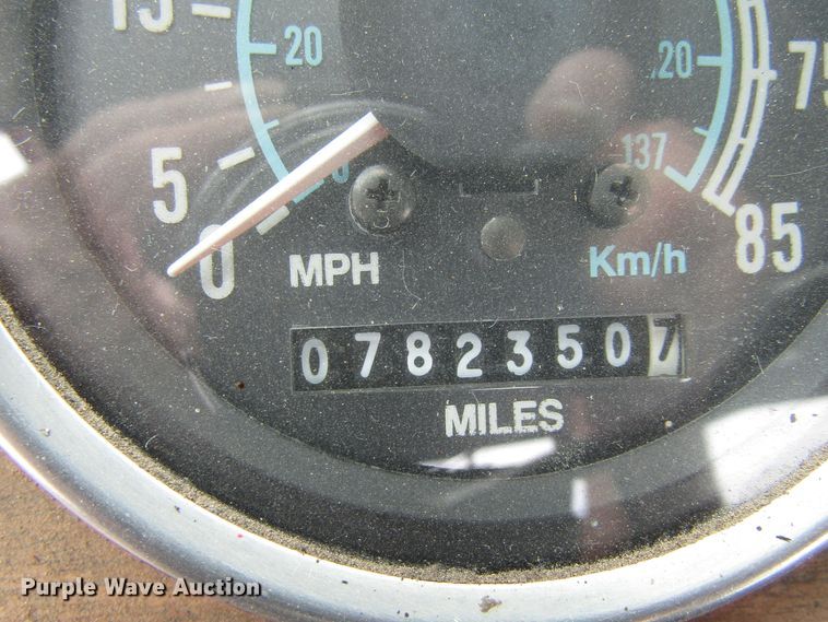 image for item EU9698 1989 White GMC WCA Aero truck cab and chassis