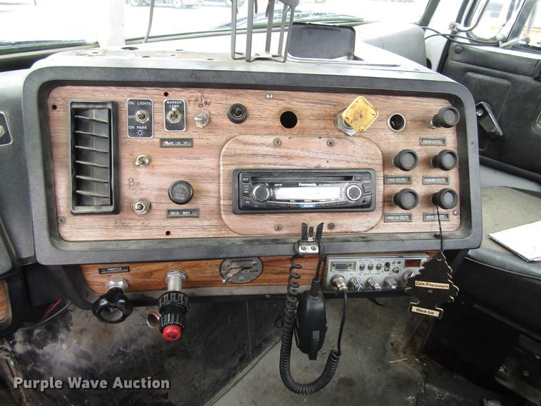 image for item EU9698 1989 White GMC WCA Aero truck cab and chassis