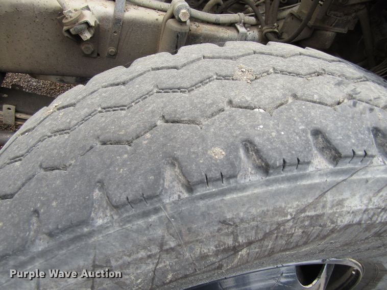 image for item EU9698 1989 White GMC WCA Aero truck cab and chassis