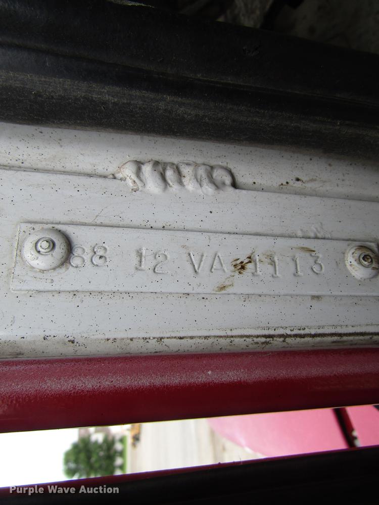 image for item EU9698 1989 White GMC WCA Aero truck cab and chassis