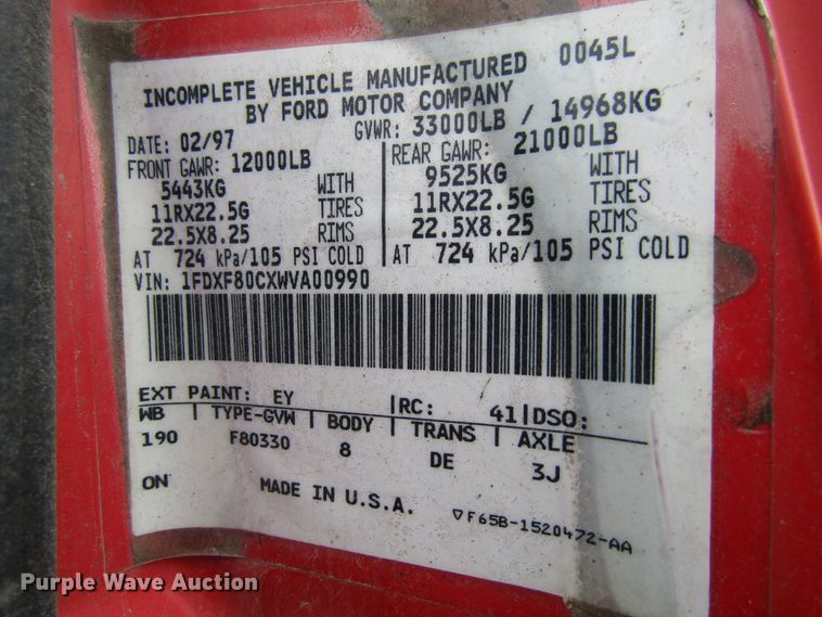 image for item EU9699 1998 Ford F800 truck cab and chassis