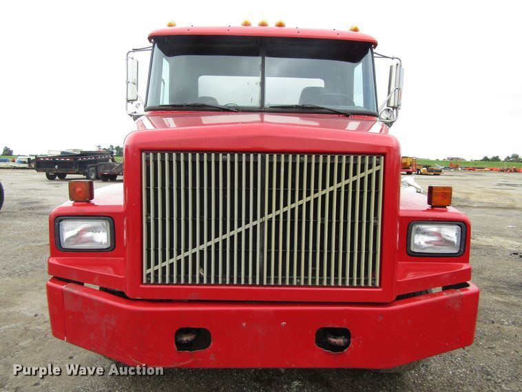 image for item EU9700 1991 White GMC WG tank truck