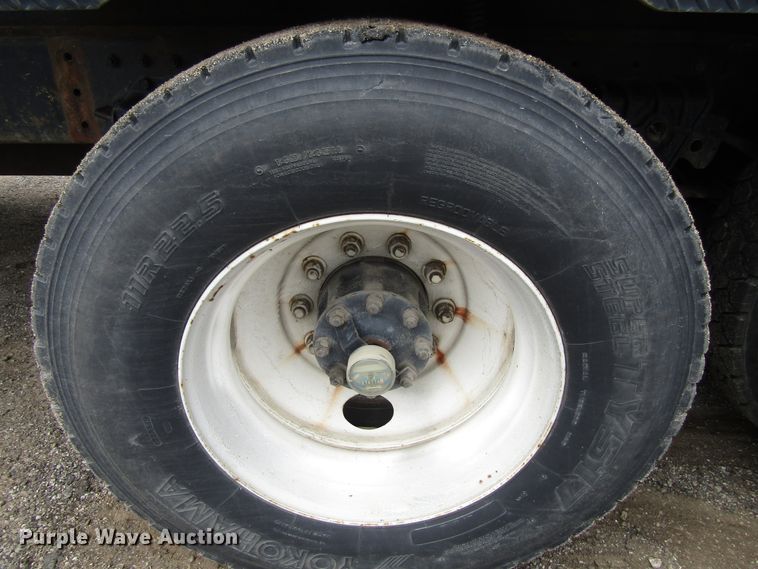 image for item EU9700 1991 White GMC WG tank truck